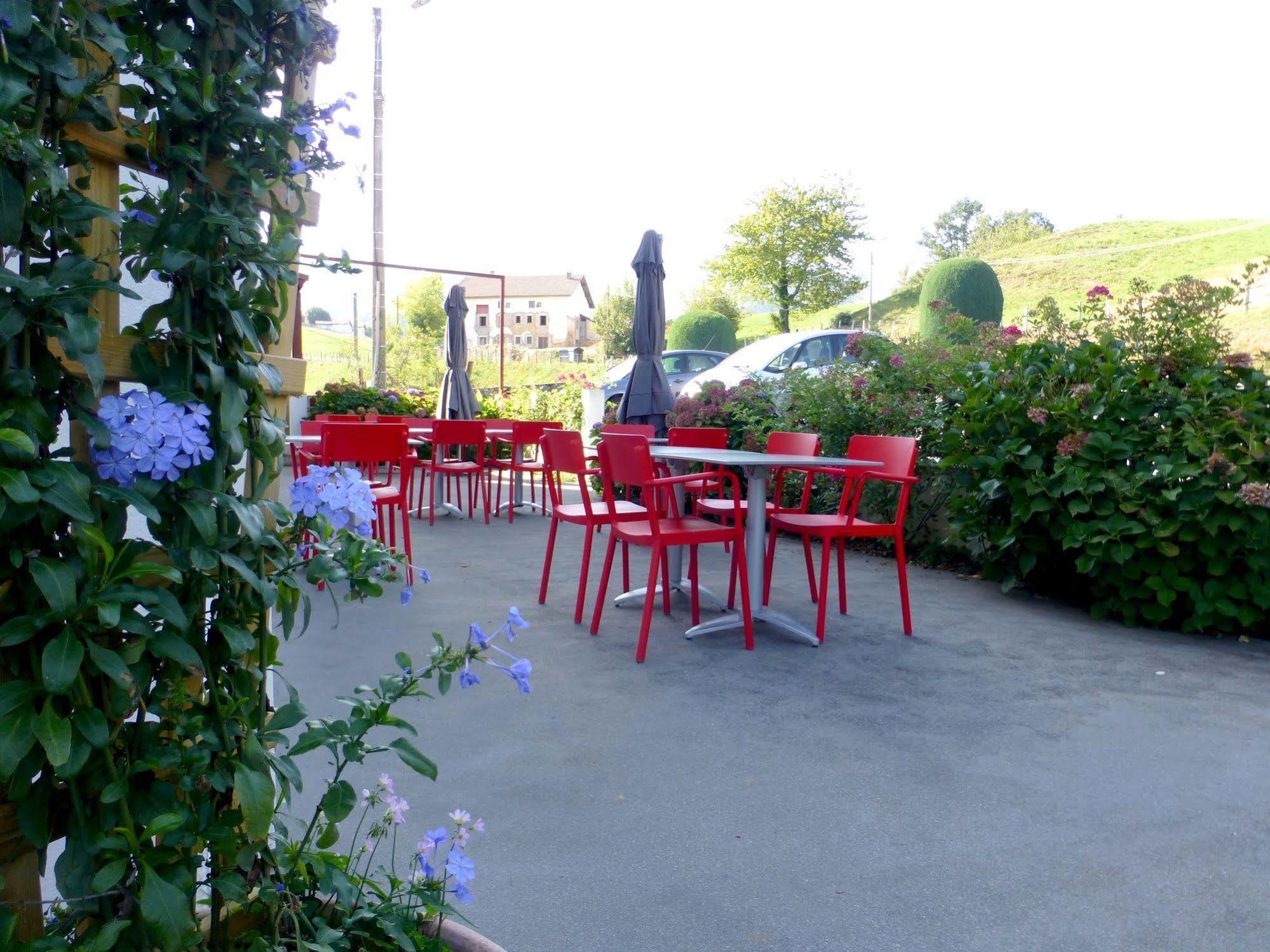 Aldudes Logis Hotel St Sylvestre מראה חיצוני תמונה